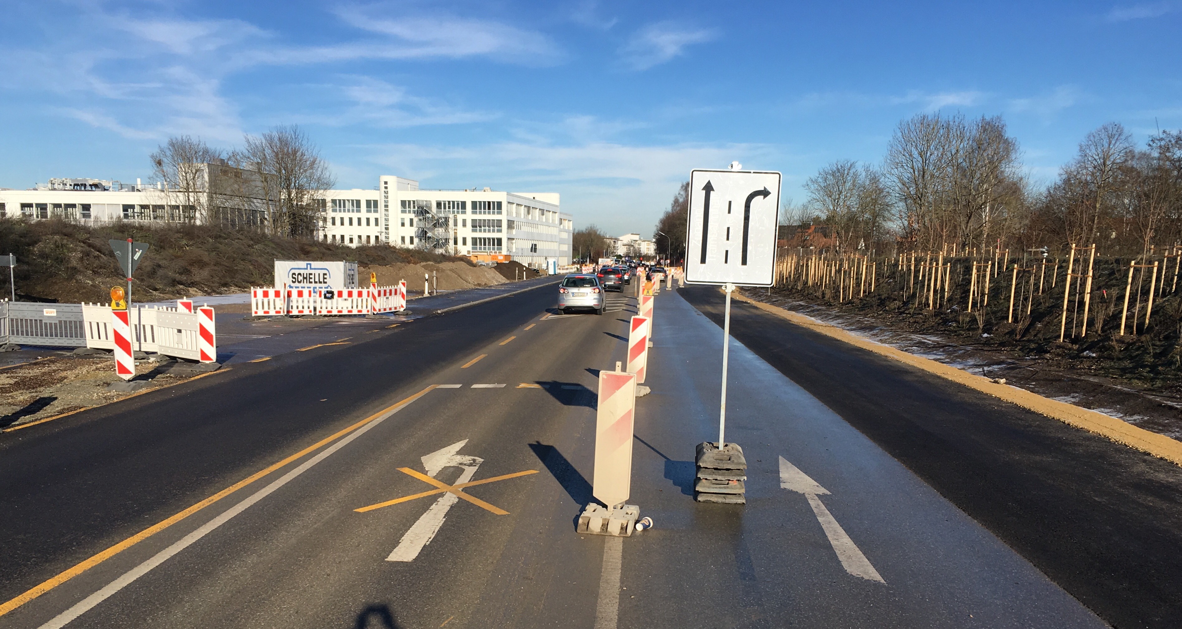 ../_images/OSI_RoadMaking_is_out_of_service.jpg